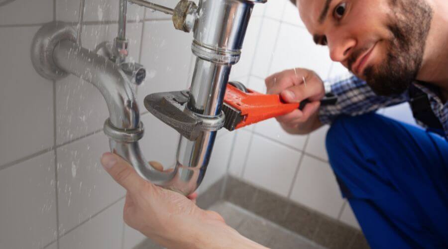 Local water heater installation in Anna, IL